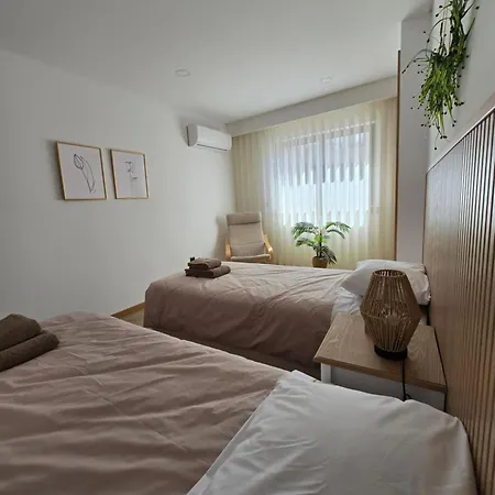 Vivenda Branca Martinho I Peso da Régua